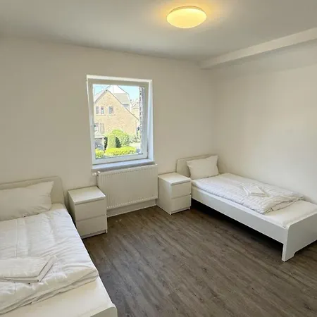 Apartment Fabulous House In Wesseling