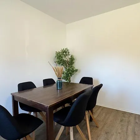 Fabulous House In * Wesseling
