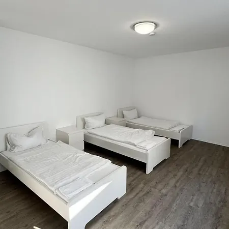 Fabulous House In Apartment *