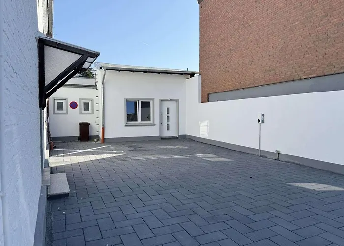 Fabulous House In * Wesseling